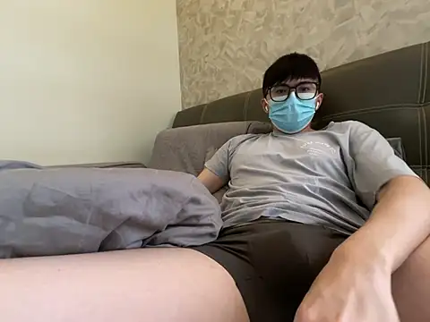 YourBoYyyyyyyy online show from March 13, 3:35 am