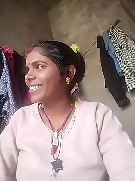 Sexy Rajkumari123 online show from December 21, 7:48 am