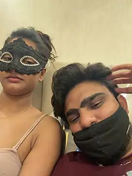 Cutie Seema online show from April 22, 7:59 pm