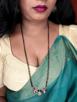 Snapshot of Rachu_love chatting on May 14, 8:54 am Rachu love online show from May 14, 8:54 am