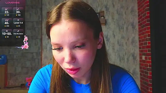 Snapshot of Cara_Sweet1 chatting on May 16, 6:07 pm Cara Sweet1 online show from May 16, 6:07 pm