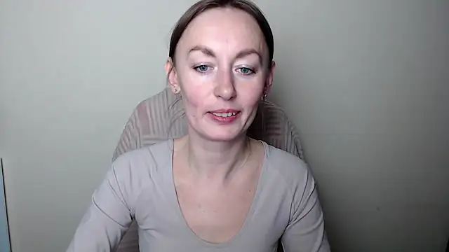 LiaSeass  online show from March 2, 1:18 pm