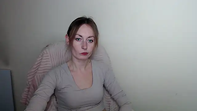 LiaSeass  online show from April 15, 12:23 pm