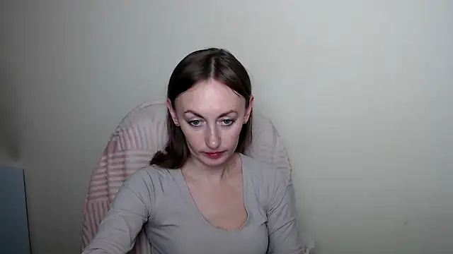 LiaSeass  online show from April 20, 12:19 pm