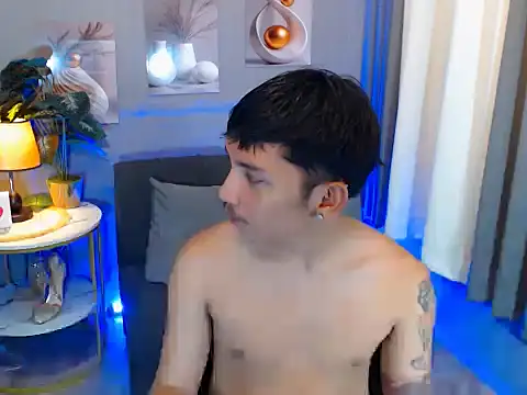 dylan hardfucker online show from April 10, 8:30 am