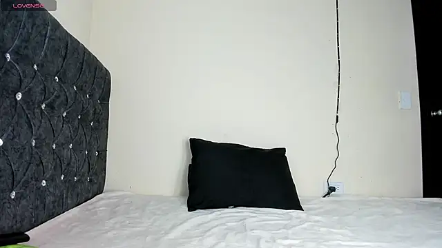 milk rain online show from May 11, 2:01 pm
