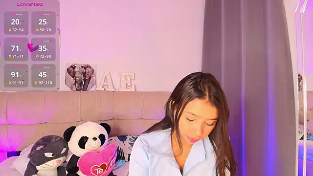 Snapshot of Ana_herrera chatting on June 3, 11:35 am Ana herrera online show from June 3, 11:35 am