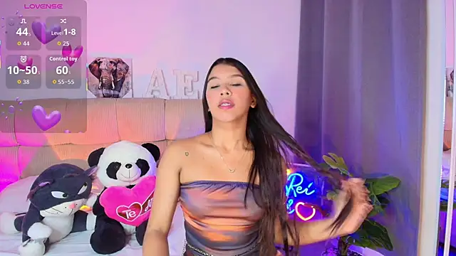 Snapshot of Ana_herrera chatting on June 23, 11:19 am Ana herrera online show from June 23, 11:19 am