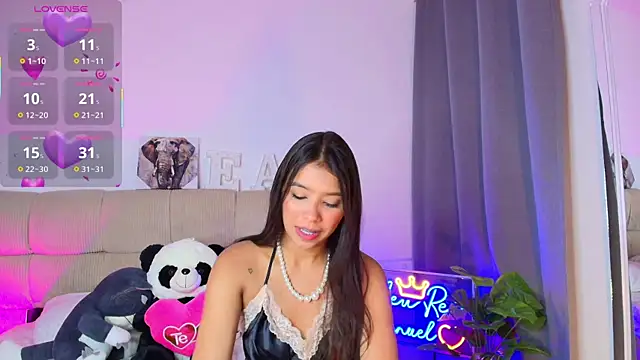 Snapshot of Ana_herrera chatting on June 26, 11:25 am Ana herrera online show from June 26, 11:25 am