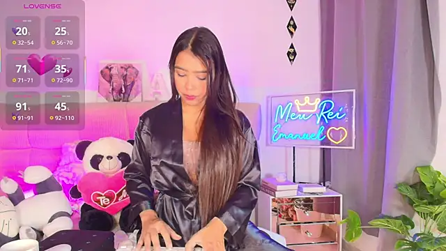 Snapshot of Ana_herrera chatting on August 5, 11:35 am Ana herrera online show from August 5, 11:35 am
