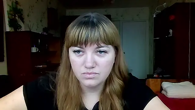 swett girll online show from January 10, 10:39 am