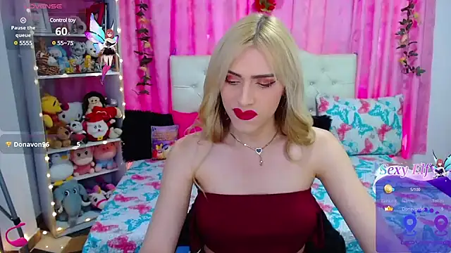 Snapshot of golden_girl01 chatting on January 26, 6:16 pm golden girl01 online show from January 26, 6:16 pm