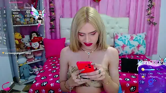 Snapshot of golden_girl01 chatting on February 2, 1:55 am golden girl01 online show from February 2, 1:55 am