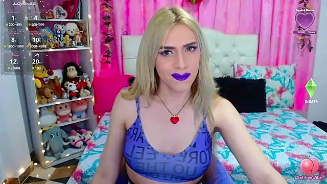 Snapshot of golden_girl01 chatting on March 14, 7:44 pm golden girl01 online show from March 14, 7:44 pm