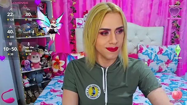 Snapshot of golden_girl01 chatting on September 26, 6:56 pm golden girl01 online show from September 26, 6:56 pm