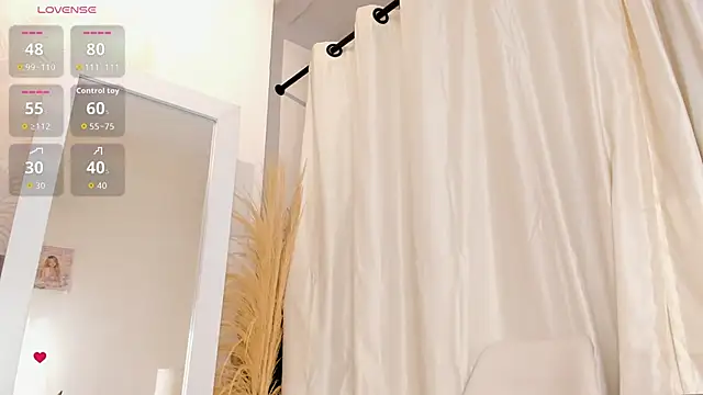 Sisi fun online show from April 23, 1:02 pm