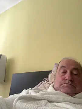 Snapshot of csikar chatting on April 23, 7:41 am csikar online show from April 23, 7:41 am