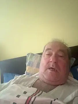 Snapshot of csikar chatting on May 26, 4:41 am csikar online show from May 26, 4:41 am