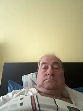 Snapshot of csikar chatting on May 29, 4:54 am csikar online show from May 29, 4:54 am