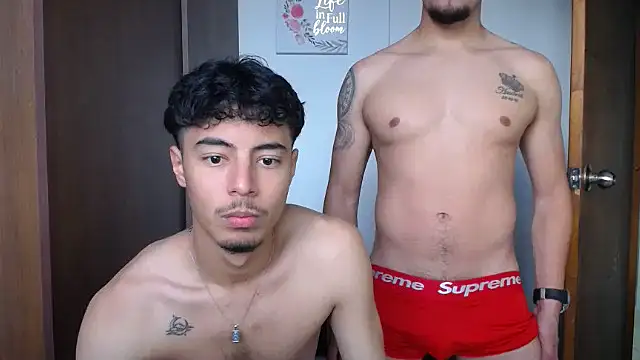 top jax1 online show from April 22, 10:33 pm