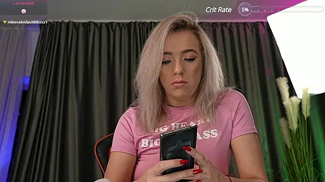 Snapshot of creampussyy chatting on March 11, 7:47 pm creampussyy online show from March 11, 7:47 pm