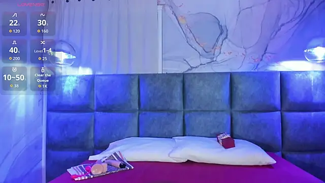 Victoria01  online show from March 21, 3:00 am