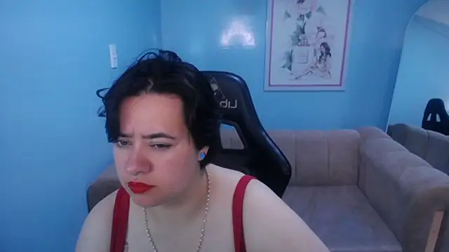 samythomas t online show from December 19, 2:18 am