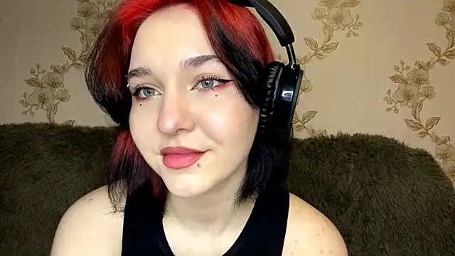 EmilyVeiro online show from January 10, 5:04 pm