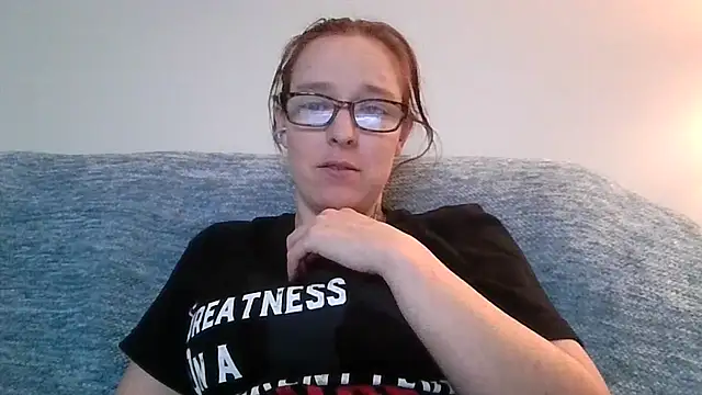 redremmi online show from March 7, 2:58 pm