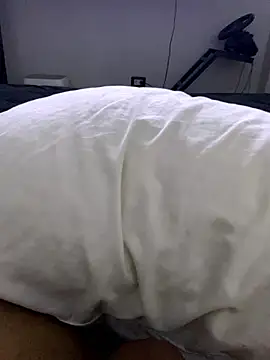 Snapshot of chiquixxxxxxxxxx chatting on January 14, 3:45 am chiquixxxxxxxxxx online show from January 14, 3:45 am