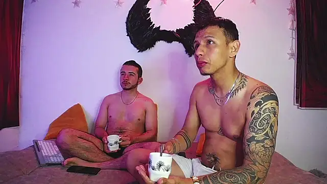 Noha and Iam online show from April 12, 11:26 am