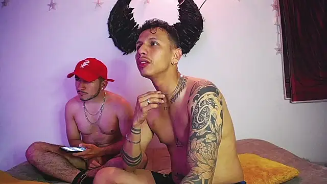 Noha and Iam online show from April 24, 12:40 pm