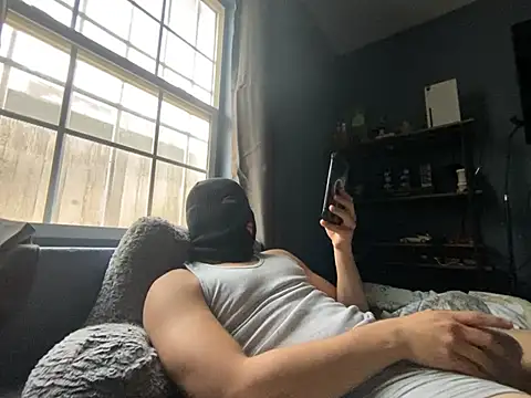 Playboy-Ever online show from March 29, 2:50 pm