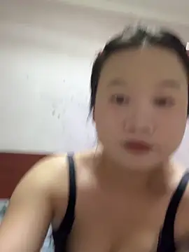 Snapshot of mumulinglin chatting on December 14, 12:10 pm mumulinglin online show from December 14, 12:10 pm