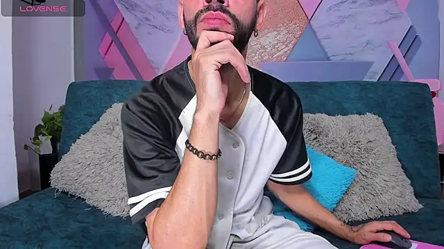 arcangel harris online show from December 19, 11:39 am