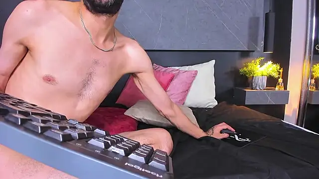 arcangel harris online show from January 13, 11:48 am