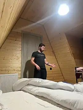 SilkyMira online show from April 18, 7:58 pm