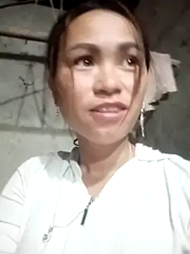 ngaytho004 online show from March 2, 10:49 pm