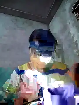 honey-kis online show from December 17, 12:00 pm