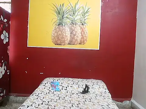 Lovelycouple25 online show from March 22, 6:17 am