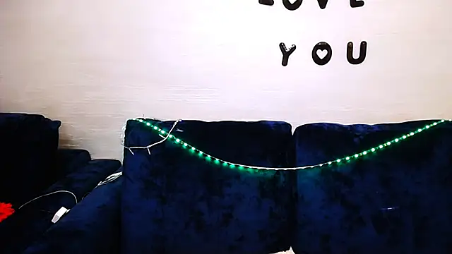 Hanna--Sweet online show from March 17, 3:15 pm