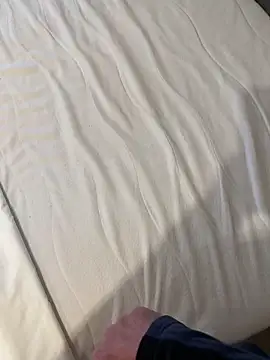 Manu1983el01 online show from February 14, 10:45 am