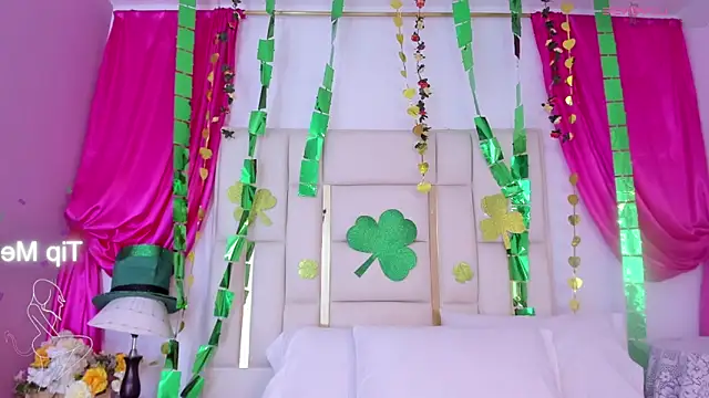 Silvanna-Casstro online show from March 7, 11:40 am