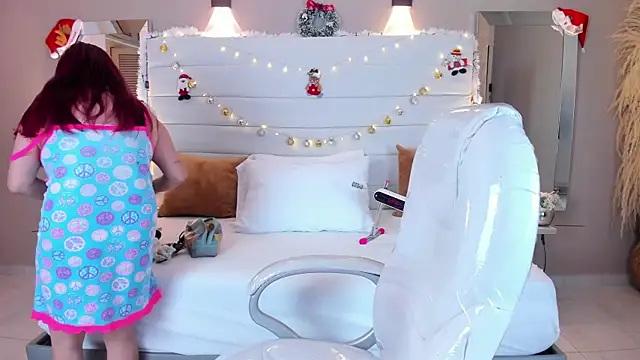 maturexxx  online show from December 20, 7:43 pm