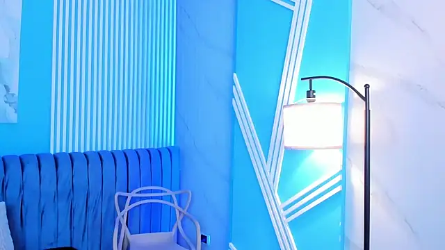 dahianeconnor online show from April 21, 11:38 am