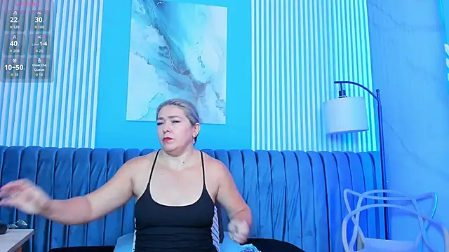 dahianeconnor online show from June 6, 11:59 am