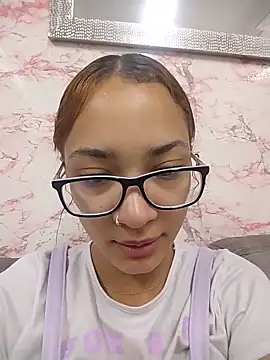 Jadde Greyy  online show from June 13, 5:00 pm