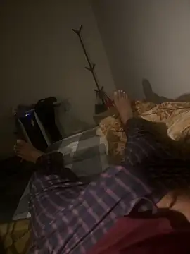 Snapshot of Night_outcam chatting on February 15, 7:10 pm Night outcam online show from February 15, 7:10 pm