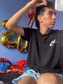 Juan Gomezz26 online show from February 5, 8:02 pm