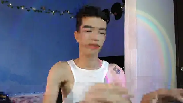 Snapshot of Juan_Gomezz26 chatting on July 8, 9:41 pm Juan Gomezz26 online show from July 8, 9:41 pm